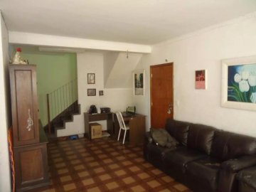 Casa com 5 dormit�rios localizado no Bairro Santa Paula, em S�o Caetano Do Sul.