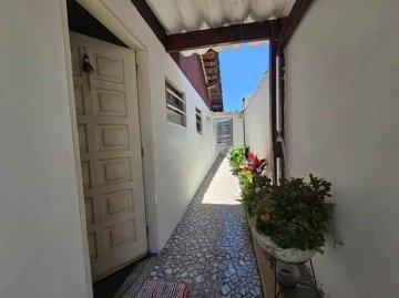 Casa com 2 dormit�rios localizado no Bairro Mau�, em S�o Caetano Do Sul.