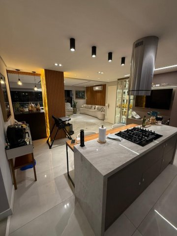 Apartamento com 3 su�tes localizado no bairro Cer�mica, em S�o Caetano Do Sul.