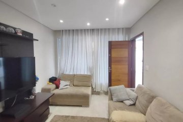 Sobrado com 3 dormit�rios localizado no Bairro Jardim S�o Caetano, em S�o Caetano Do Sul.