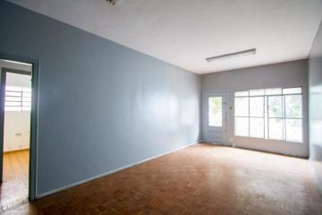 Casa com 3 dormit�rios localizado no Bairro Campestre, em Santo Andr�.-