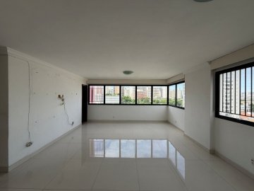 Apartamento com 3 dormit�rios localizado no bairro Centro, em S�o Caetano Do Sul.