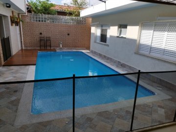 Casa com 3 dormit�rios localizado no Bairro Jardim S�o Caetano, em S�o Caetano Do Sul.-