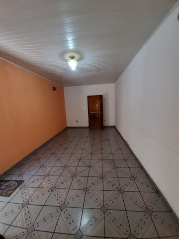 Casa com 2 dormit�rios localizado no Bairro California, em S�o Paulo.-