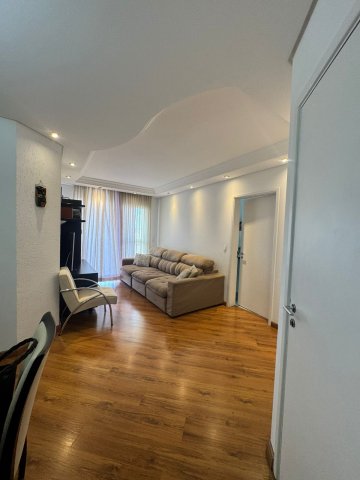 Apartamento com 3 dormit�rios localizado no bairro Santo Ant�nio, em S�o Caetano Do Sul.