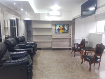 Apartamento com 2 su�tes localizado no bairro Cer�mica, em S�o Caetano Do Sul.