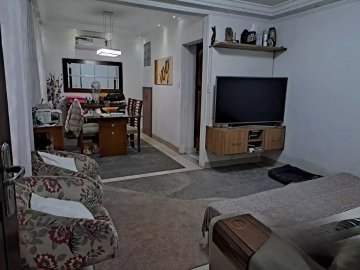 Sobrado com 3 su�tes localizado no Bairro Vila Vilvaldi, em S�o Bernardo do Campo.-