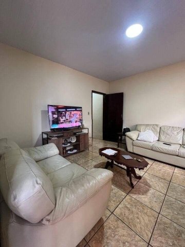 Casa com 3 dormit�rios localizado no Bairro Osvaldo Cruz, em S�o Caetano Do Sul.