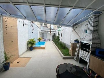 Casa com 3 dormit�rios localizado no Bairro Santa Paula, em S�o Caetano Do Sul.