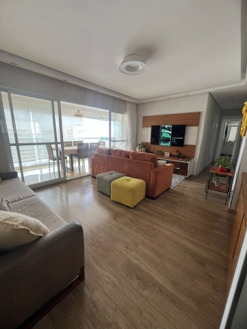 Apartamento com 3 su�tes localizado no bairro Cer�mica, em S�o Caetano Do Sul.