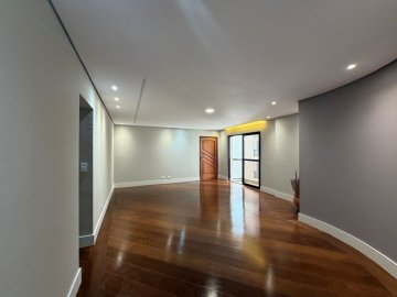 Apartamento com 3 su�tes localizado no bairro Cer�mica, em S�o Caetano Do Sul.