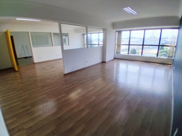 Sala Comercial localizada no bairro Barcelona, em S�o Caetano do Sul.