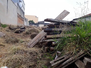 Terreno localizado no Bairro Santa Maria, em S�o Caetano Do Sul.