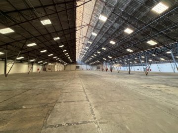 Galp�o Log�stico/Industrial - Loca��o - Jordanesia - Cajamar/SP