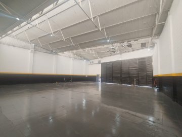 OPORTUNIDADE EM LOCALIZA��O ESTRAT�GICA NA GRANDE SP