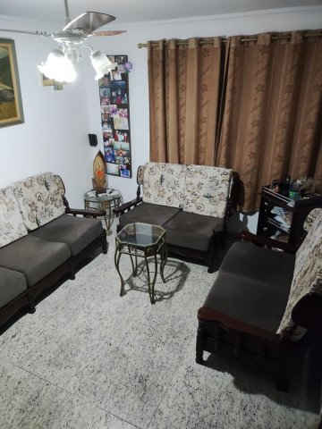 Sobrado com 3 dormit�rios localizado no Bairro Campestre, em Santo Andr�.