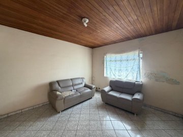 Casa com 2 dormit�rios localizado no Bairro Ol�mpico, em S�o Caetano Do Sul.