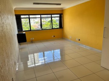 Sala comercial localizada no Bairro Barcelona, em S�o Caetano Do Sul.