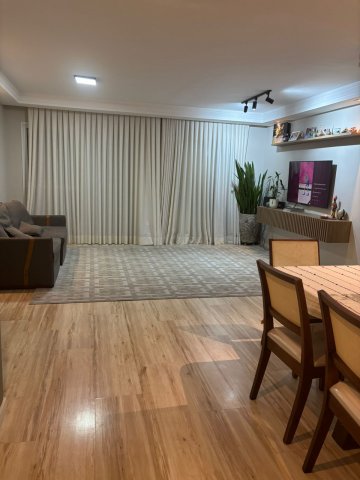 Apartamento com 3 su�tes localizado no bairro Santa Paula, em S�o Caetano Do Sul.