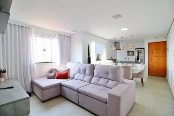 Apartamento com 2 dormit�rios localizado no bairro Campestre, em Santo Andr�.