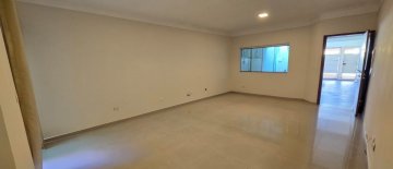 Sobrado com 3 su�tes localizado no Bairro Ol�mpico, em S�o Caetano Do Sul.