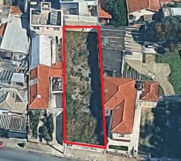 Terreno localizado no Bairro Vila Alzira, em Santo Andr�.