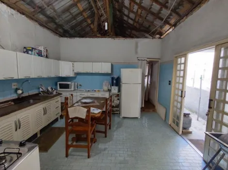 Casa com mais casas  localizado no bairro Osvaldo Cruz, em S�o Caetano do Sul.