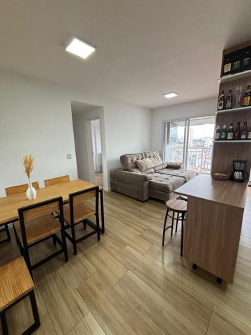 Apartamento com 2 dormit�rios localizado no bairro Campestre, em Santo Andr�.