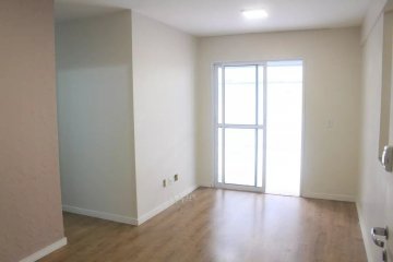 Apartamento Terreo localizado no bairro Cer�mica, em S�o Caetano Do Sul.
