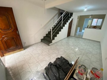 Sobrado com 2 dormit�rios localizado no Bairro Santa Maria, em S�o Caetano Do Sul.