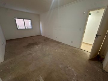 Apartamento com 3 dormit�rios localizado no bairro Osvaldo Cruz, em S�o Caetano Do Sul.