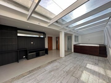 Apartamento Tipo Cobertura localizado no bairro Santa Maria, em S�o Caetano Do Sul.