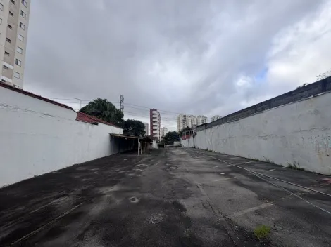 Terreno localizado no Bairro Santa Paula, em S�o Caetano Do Sul.