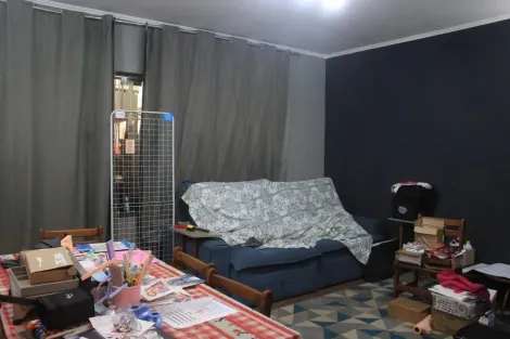 Sobrado com Galp�o localizado no Bairro Santa Paula, em S�o Caetano Do Sul.