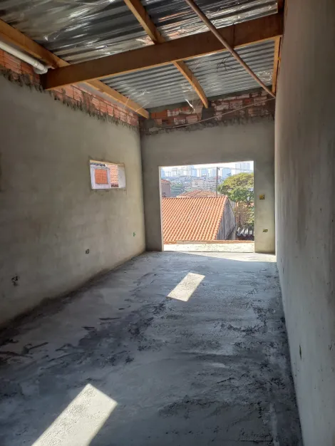 Sobrado com 2 dormit�rios localizado no Bairro Mau�, em S�o Caetano Do Sul.
