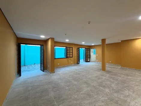 Casa Comercial localizada no bairro Barcelona, em S�o Caetano do Sul.