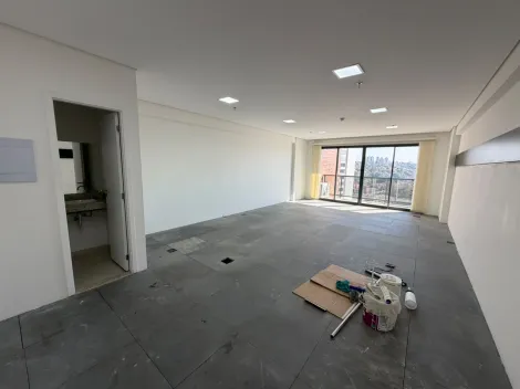Sala comercial localizada no Bairro Cer�mica, em S�o Caetano Do Sul.