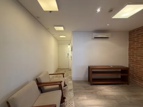 Sala comercial localizada no Bairro Centro, em S�o Caetano Do Sul.