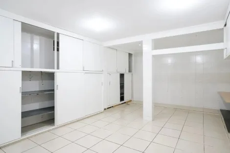 Casa Comercial e Resid�ncial localizado no Bairro Nova Gerty, em S�o Caetano Do Sul.