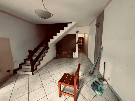 Sobrado com 3 dormit�rios localizado no Bairro Santa Paula, em S�o Caetano Do Sul.