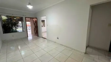 Casa com 2 dormit�rios localizado no Bairro Cer�mica, em S�o Caetano Do Sul.