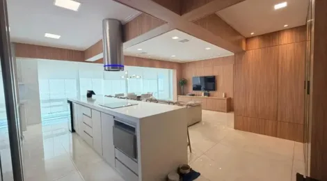 Apartamento com 4 dormit�rios localizado no bairro Cer�mica, em S�o Caetano Do Sul.