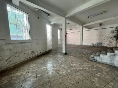 Galp�o Comercial localizado no Bairro Santa Paula, em S�o Caetano Do Sul.