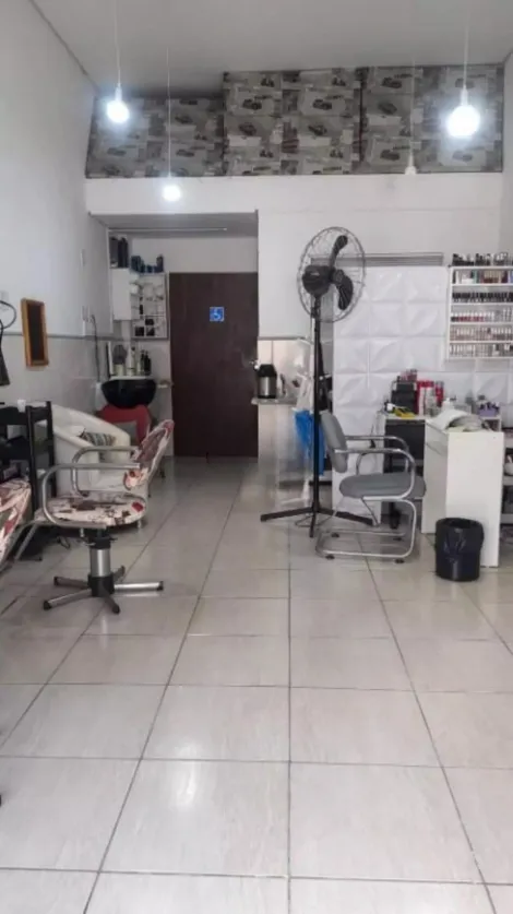 Sal�o Comercial localizado no Bairro Nova Gerty, em S�o Caetano Do Sul.