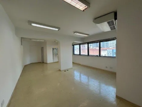 Sala comercial localizada no Bairro Centro, em S�o Caetano Do Sul.