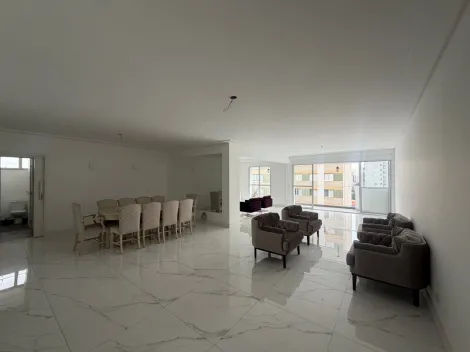 Apartamento com 4 dormit�rios localizado no bairro Santo Ant�nio, em S�o Caetano Do Sul.