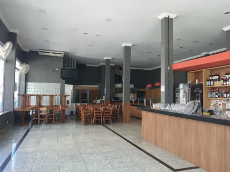 Pr�dio Comercial de esquina No bairro Santa Paula