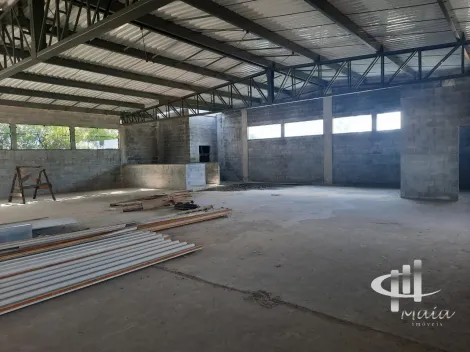 Vende - Galp�o Industrial ao lado da Rod. Anchieta  f�cil acesso para carretas caminh�es e funcion�rios.