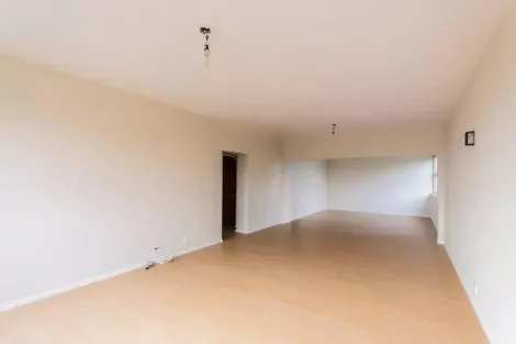 Apartamento No Bairro Centro