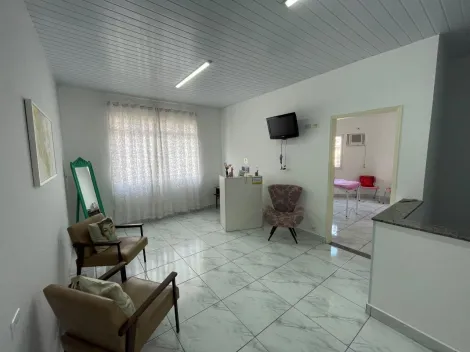 Sobrado No Bairro Campestre - Andar t�rreo com dois sal�es comerciais